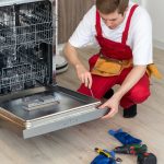 Praktyczne informacje o menopauzie – czym jest menopauza i menopauza – moment rozpoczęcia